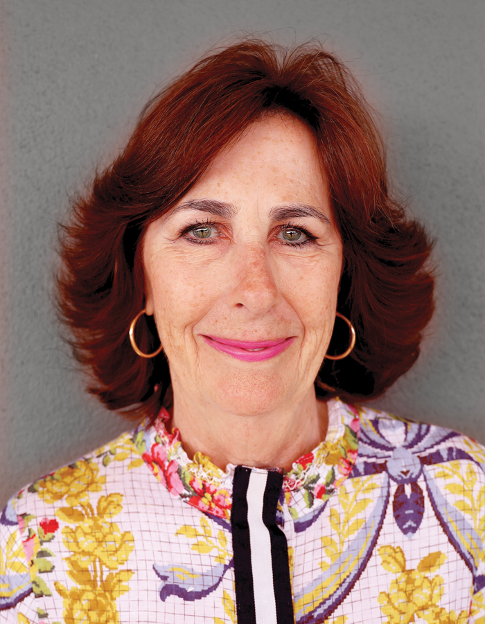 Photo of Sue Robertson